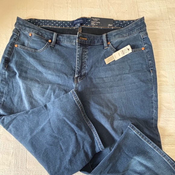 Talbots Blue Denim Capris with Contrast Stitching - Picture 2 of 6
